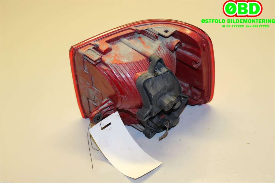 Baklykt venstre til VW Touran 2010-2015 (Type I, Fase 3)  (VOLKSWAGEN|1T0 945 095 R|)