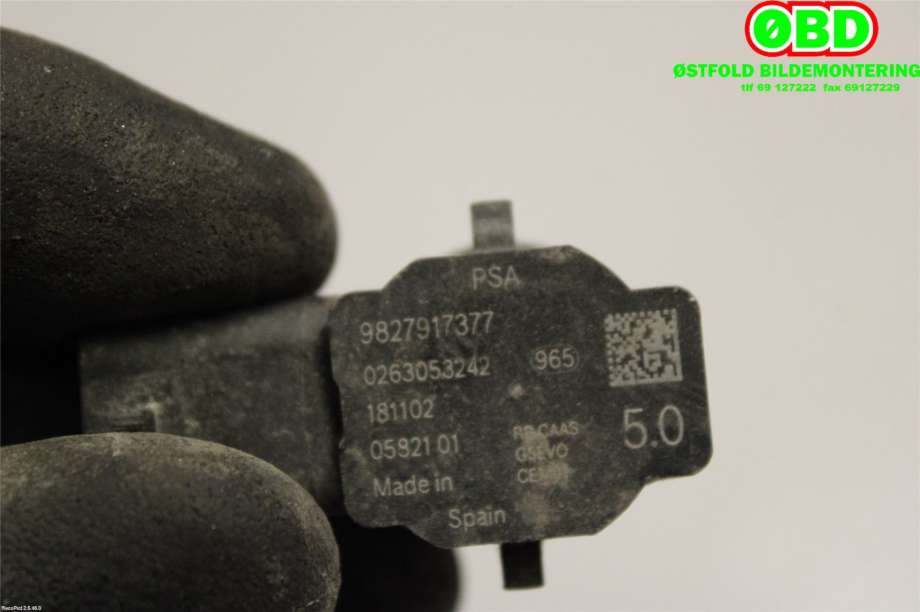 Parkeringssensor bak til Peugeot 5008 2017-->> (Type II)  (PEUGEOT|9827917380||9827917377)