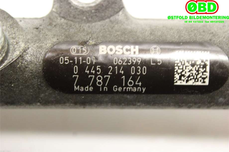 Dyseskinne (fuelrail) til BMW 3-Serie 2005-2011 (E90/E91/E92/E93) (E90/E91/E92/E93) (BMW|13 53 7 805 725|0445214030|7787164)
