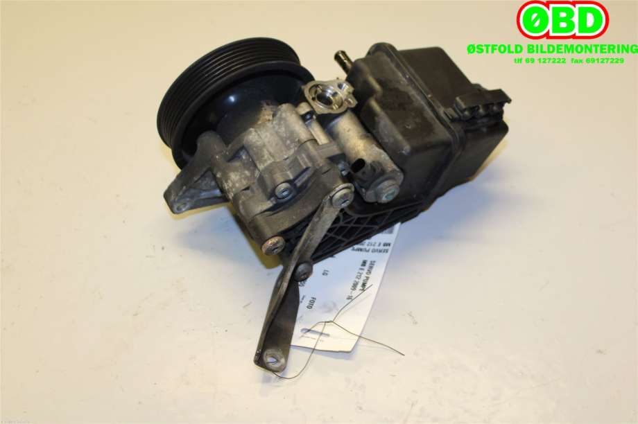 Servo pumpe mekanisk til Mercedes E-Klasse 2009-2013 (Fase 1) (W212) (W212) (A 006 466 46 01|)