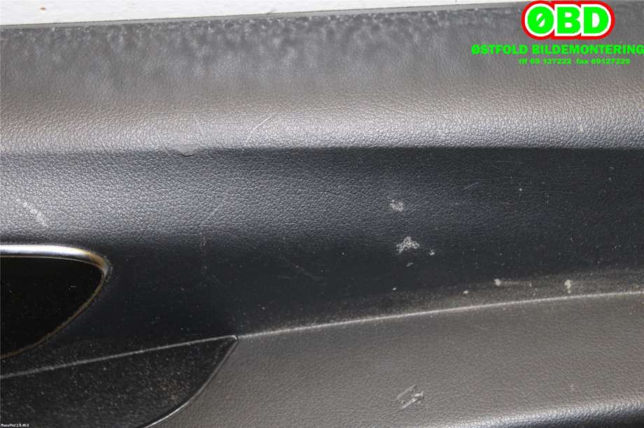 Dørtrekk høyre til Mercedes Vito 2014-->> (W447) (W447) (MERCEDES|A 447 720 72 00|)
