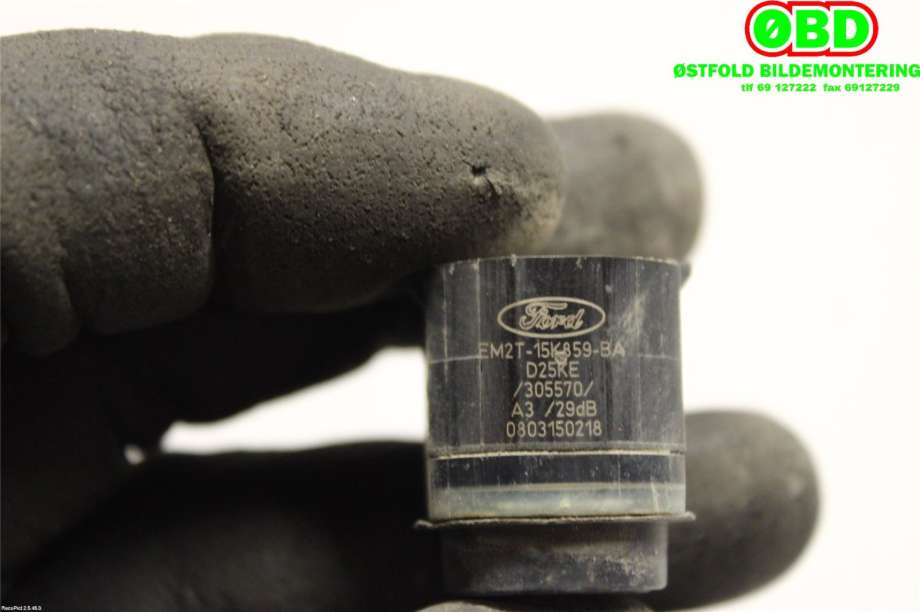 Parkeringssensor bak til Ford Focus 2014-2018 (Type III, Fase 2) (FORD|5305181||EM2T15K859BA)