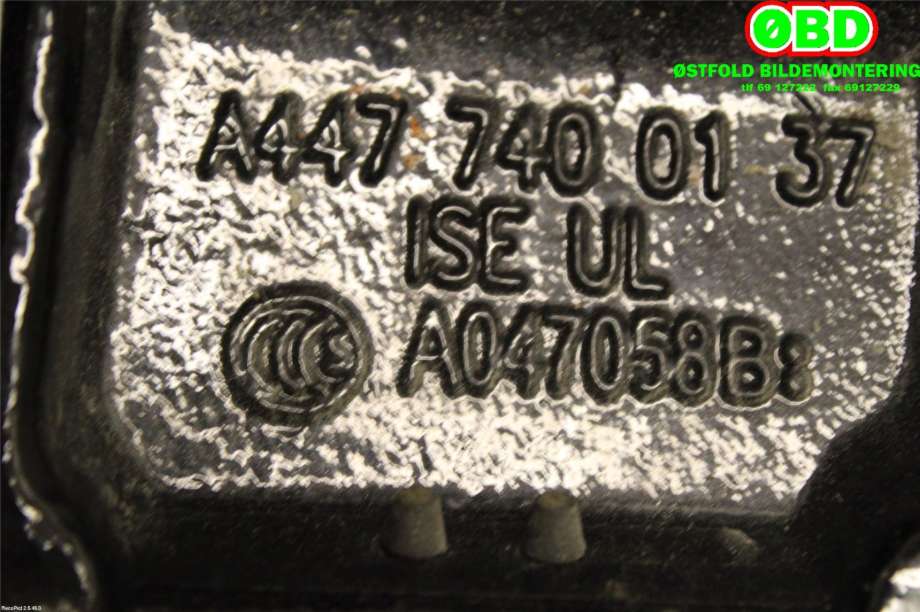 Hengsler til Mercedes Vito 2014-->> (W447) (W447) (MERCEDES||4477400137)
