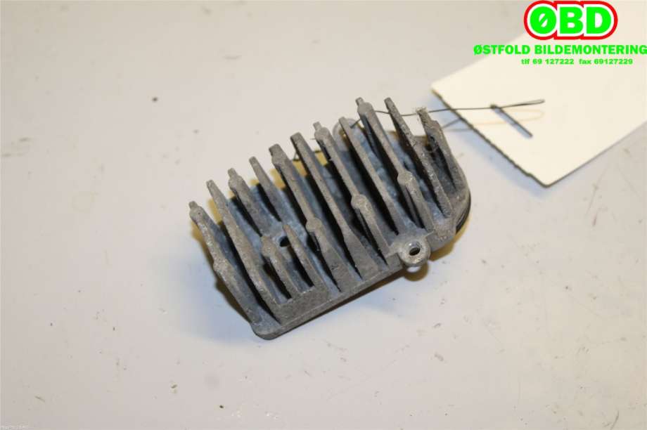 Styreenhet xenon/ballast til Mercedes C-Klasse 2014-2018 (Fase 1) (W205) (W205) (MERCEDES|A 205 906 06 01|)