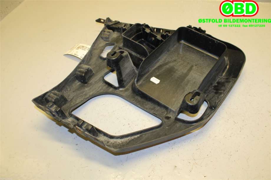 Diverse deler til BMW 2-Serie 2014-2021 (F22/F23) (F22/F23) (BMW|51 12 7 285 534||51127285534)