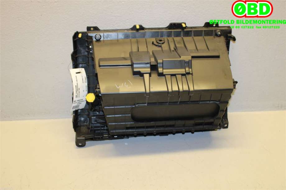 Hanskerom til Toyota Land Cruiser 150 2010-2013 (Fase 1) (TOYOTA|5555060210C0|)