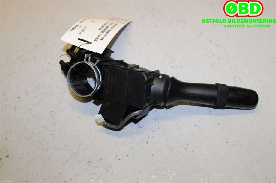 Bryter blink til Toyota Land Cruiser 150 2010-2013 (Fase 1) (TOYOTA|8414030311|)