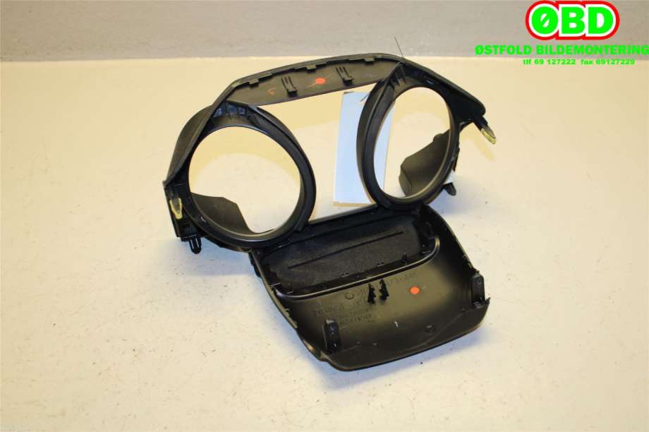 Dashbord diverse til Toyota Land Cruiser 150 2010-2013 (Fase 1)  (TOYOTA|5540460260C0||4528660510)