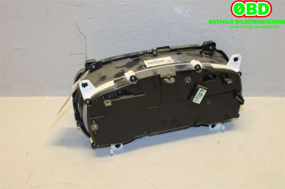 Instrumentpanel til Peugeot Expert 2016-->> (Type III)  (PEUGEOT|9831168780|9837473080)