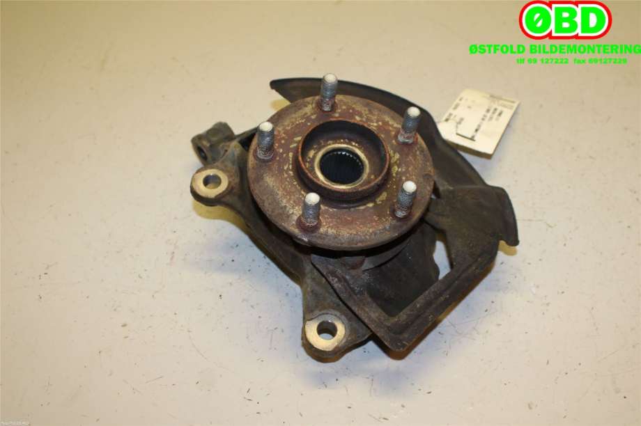 Hjulspindel venstre foran til Mazda 6 2013-2015 (Type III, Fase 1)  (MAZDA|GHP933031|)