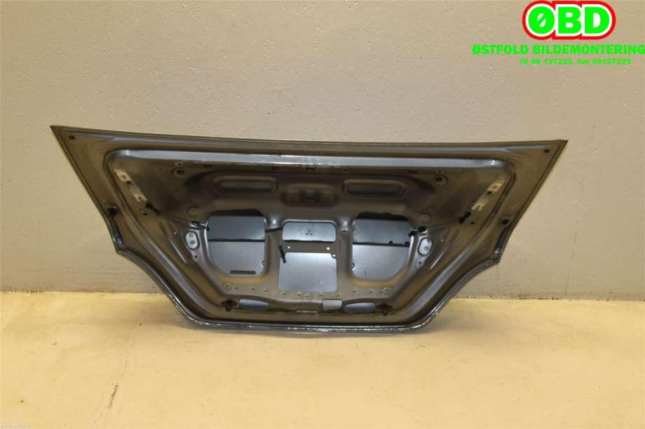 Bakluke sedan til Mercedes CLS 2011-2017 (C218) (C218) (MERCEDES|A 218 750 00 75|)