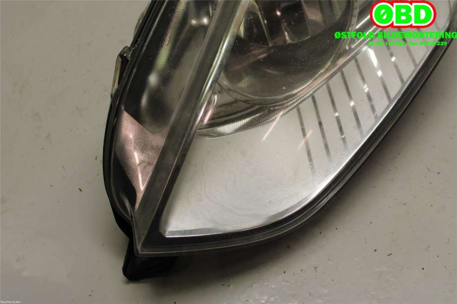 Frontlykt venstre halogen til Ford Galaxy 2010-2015 (Type III, Fase 2)  (FORD|1791506||6M2113W030AK)