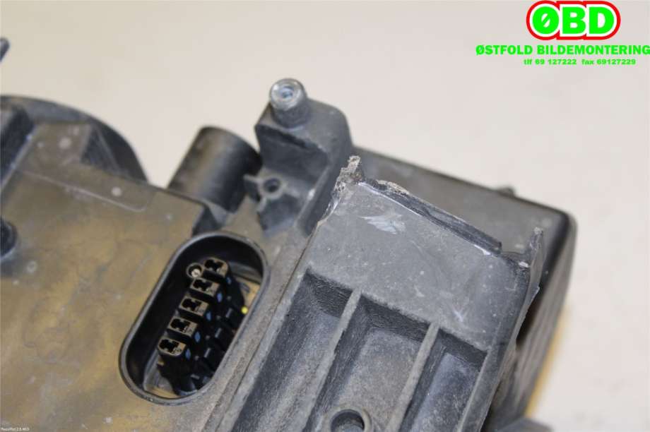 Frontlykt høyre xenon til Audi A6 2005-2008 (Type III, Fase 1) (C6) (C6) (AUDI|4F0 941 030 AK|4F0 941 030 FF|)