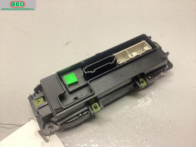 Varmeapparat betjening til VW Transporter / Caravelle 2009-2015 (Fase 2) (T5) (T5) (VOLKSWAGEN|7E5 907 047 P|)