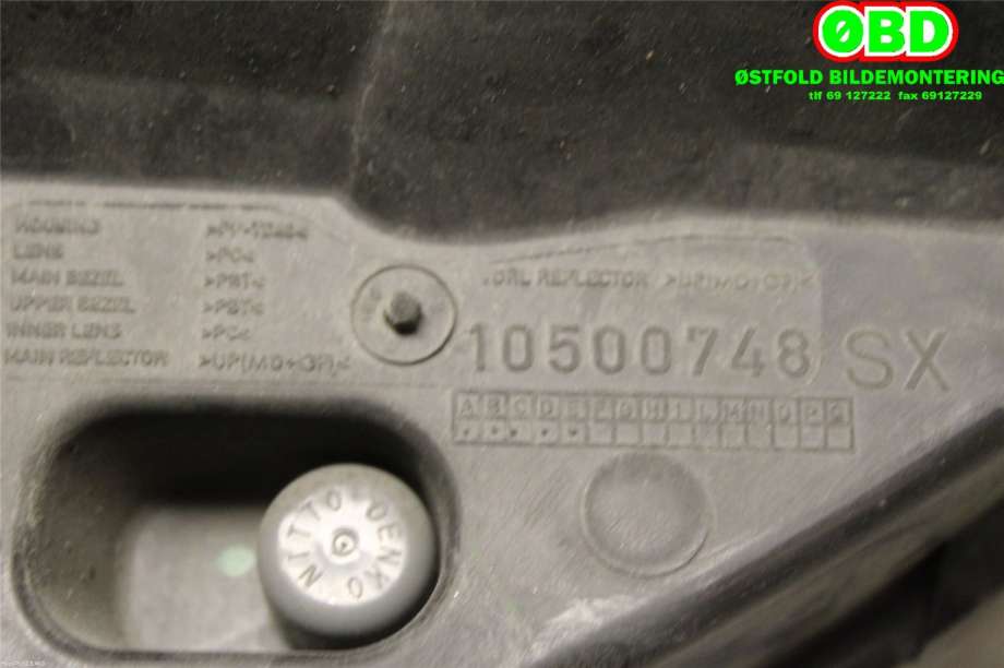 Frontlykt venstre halogen til Fiat Doblo 2010-->> (Type II)  (FIAT|51974244|)