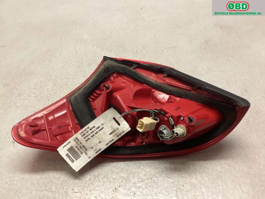 Baklykt høyre til Toyota RAV4 2009-2013 (Type III, Fase 2)  (TOYOTA|8155142150|)