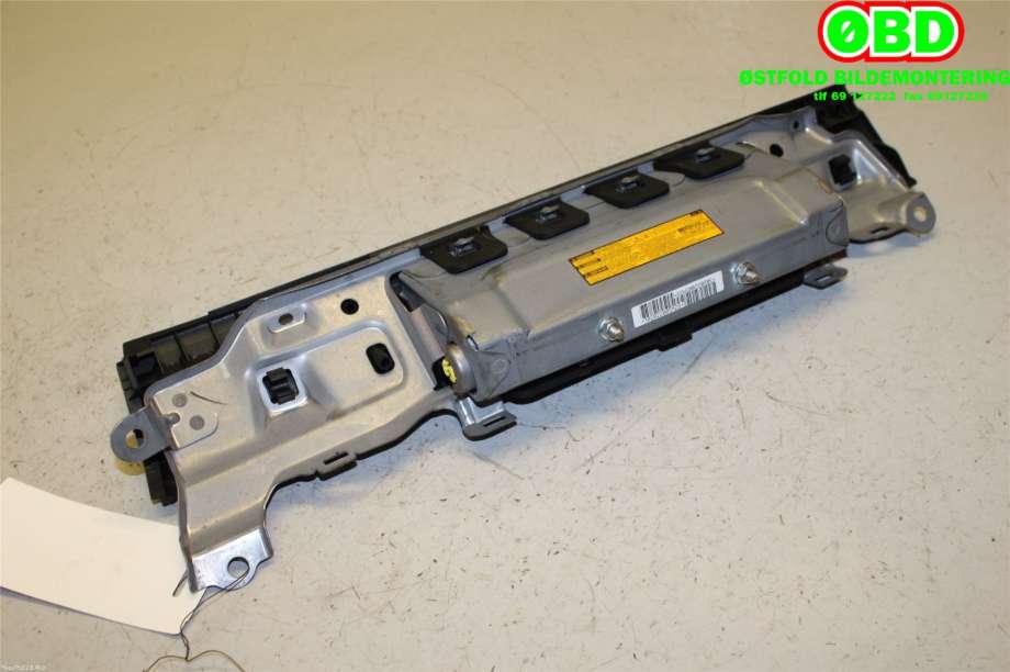 Airbag kne til Lexus IS 2006-2013 (Type II) (XE20) (XE20) (LEXUS|7399053020C0|)