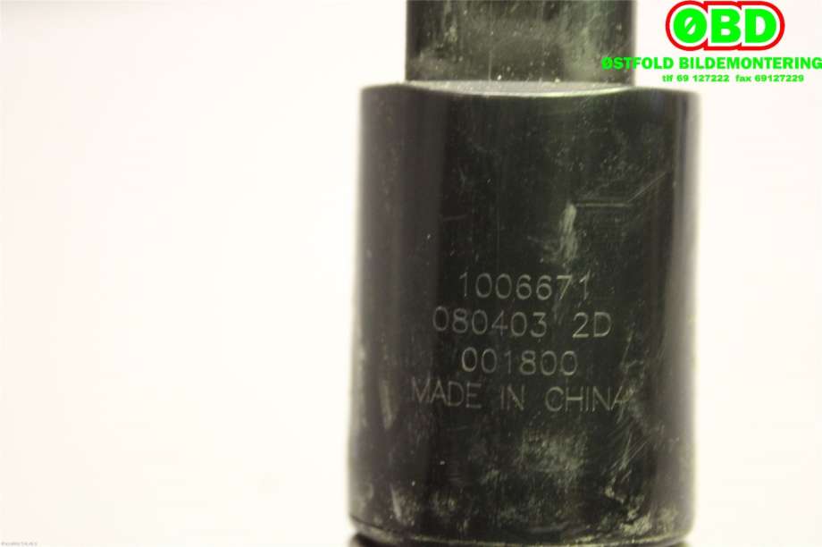Spylerpumpe foran til Mercedes GL 2006-2012 (X164) (X164) (MERCEDES|A 164 869 04 21|)