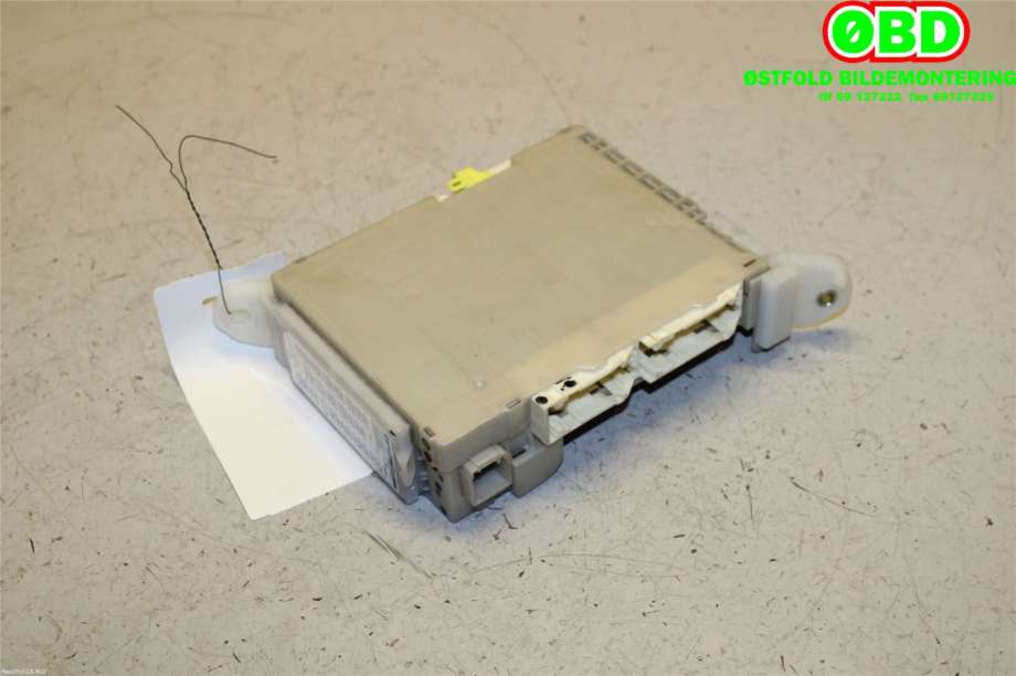 Sikringsboks til Toyota Land Cruiser 150 2010-2013 (Fase 1) (TOYOTA|8273060160|8273060170)