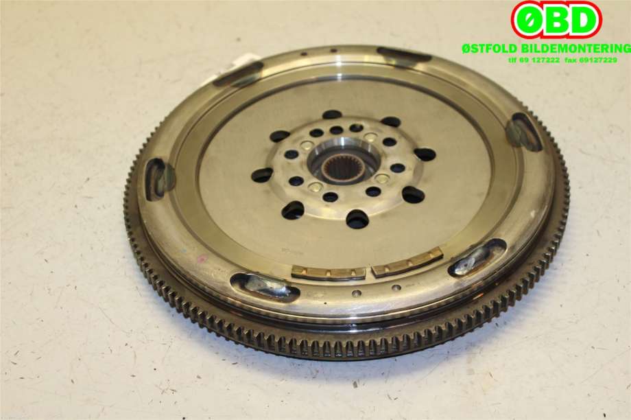 Svinghjul automat til Mercedes C-Klasse 2014-2018 (Fase 1) (W205) (W205) (MERCEDES|A 274 030 00 00|)
