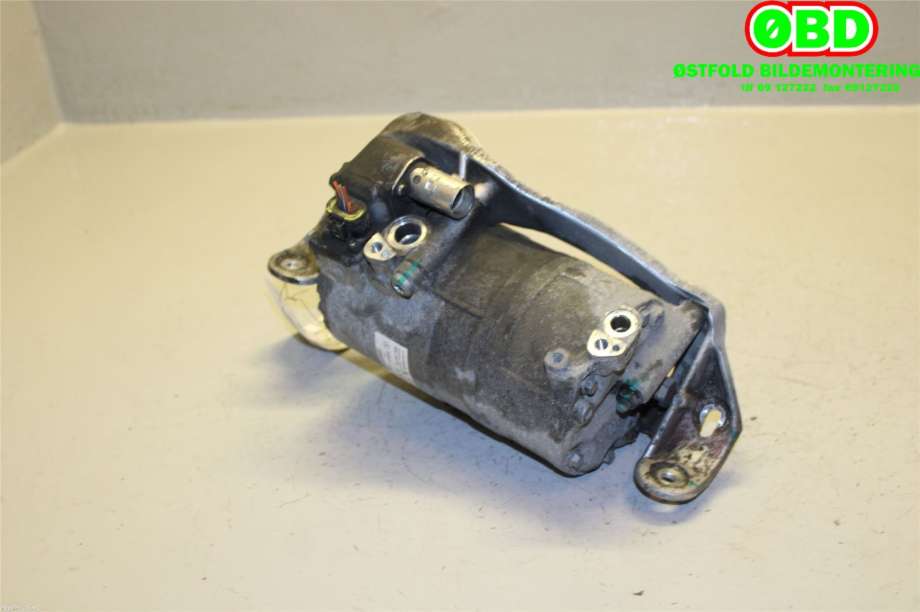 Aircondition kompressor til Mercedes B-Klasse 2011-2018 (W246) (W246) (MERCEDES|A 003 230 51 11|101554900A|)