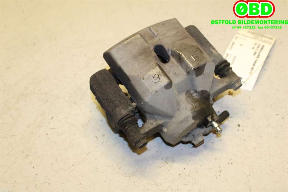 Bremsecaliper høyre foran til Lexus CT 2010-2020  (4773047060|)