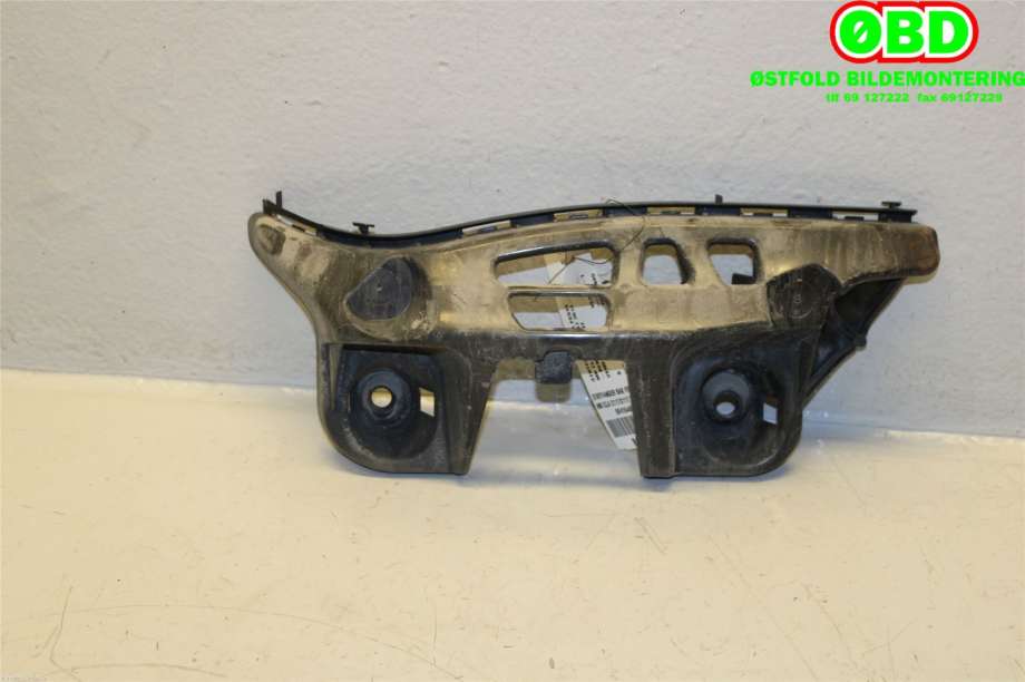 Diverse deler til Mercedes CLA 2013-2019 (C117) (C117) (MERCEDES|A 117 885 07 65|)