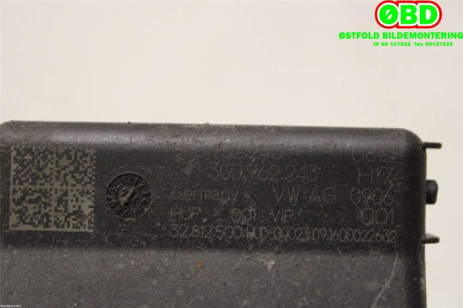 Baklukeåpner motor til VW Passat 2015-2019 (Fase 1) (B8) (B8) (VOLKSWAGEN|3G0 962 243 C||3G0962243)