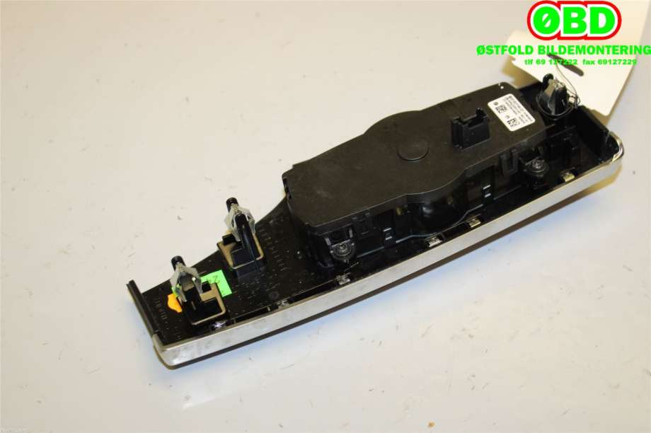 Bryter lys til BMW X3 2010-2017 (F25) (F25) (BMW|61 31 6 803 965||9192744)