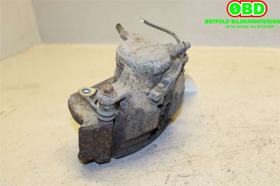 Bremsecaliper høyre foran til Mercedes SLK 2005-2011 (R171) (R171) (MERCEDES|A 003 420 22 83|)