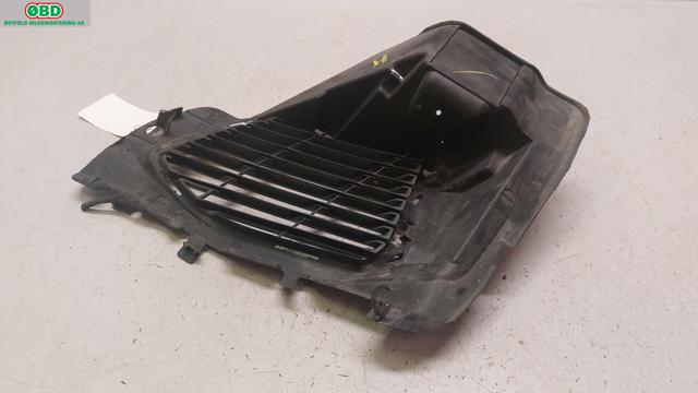 Grill høyre til Peugeot 3008 2016-->> (Type II)  (PEUGEOT||AA37938073)