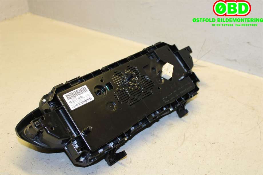 Instrumentpanel til Peugeot 3008 2016-->> (Type II) (PEUGEOT|9828005280|9845245380)