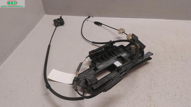 Låsekasse høyre bak til Ford C-Max 2010-2015 (Type II, Fase 1) (FORD|1875015||AM5AU26412CC)