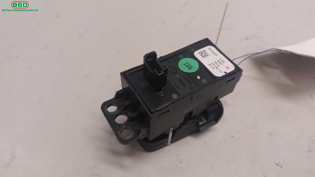 Bryter elektrisk håndbrekk/parkbrems til BMW 5-Serie 2017-->> (G30/G31) (G30/G31) (BMW|61 31 5 A40 3D5||6842027)