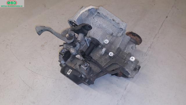 Girkasse manuell til Škoda Fabia 2014-2021 (Type III)  (SKODA|02T 300 049 S|)