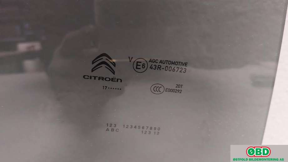 Siderute høyre bak til Citroën C3 2016-->> (Type III) (CITROEN|98 130 229 80|)