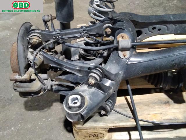 Bakaksel til BMW 1-Serie 2015-2019 (Fase 2) (F20/F21) (F20/F21) (BMW|33 31 6 851 656|)
