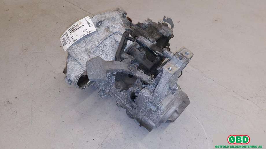 Girkasse manuell 6-trinn til VW Passat 2011-2015 (B7) (B7) (VOLKSWAGEN|02S 300 047 M|MYP|)