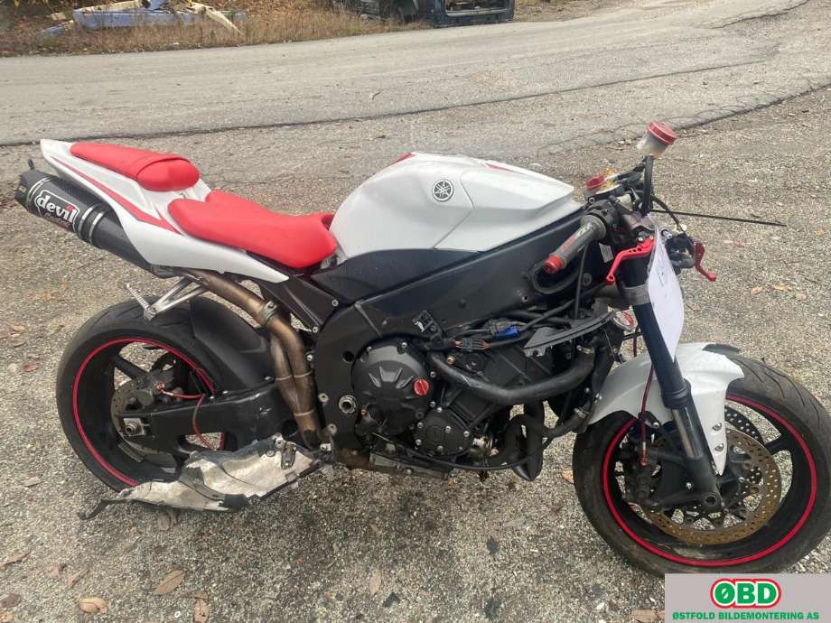 MC, Baklykt til MC Yamaha Øvrige 0-->>  (YAMAHA YZF-R1|)