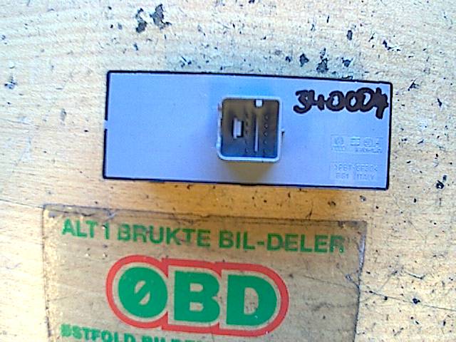 Bryter ruteheis til Škoda Superb 2008-2015 (Type II)  (Skoda Superb|1Z0 959 858 B|)