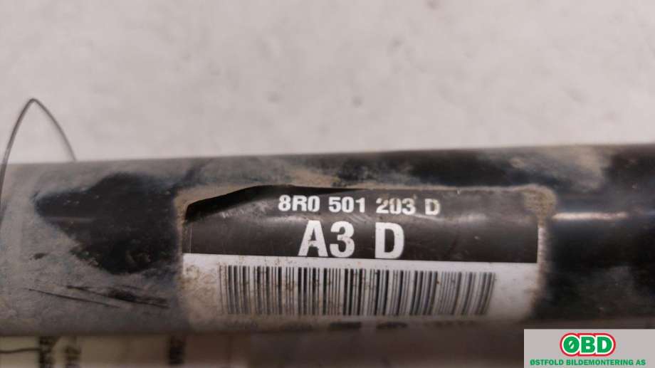 Drivaksel venstre bak til Audi A6, Allroad 2012-2014 (Type III, Fase 1) (C7) (C7) (AUDI|8R0 501 203 D||8R0501203D)