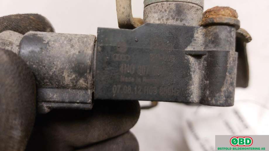 Sensor nivå til Audi A8 2010-2013 (Type III, Fase 1)  (AUDI|4H0 941 309 C|)