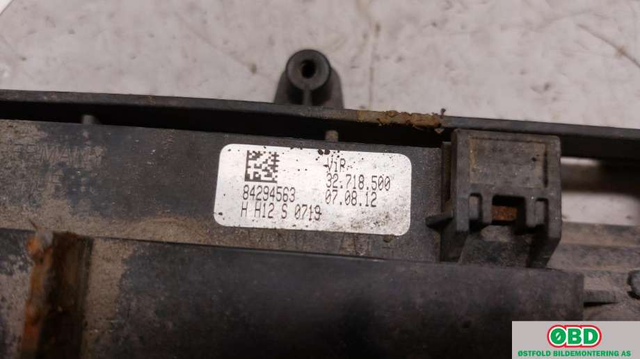 Diverse deler til Audi A8 2010-2013 (Type III, Fase 1)  (AUDI|)