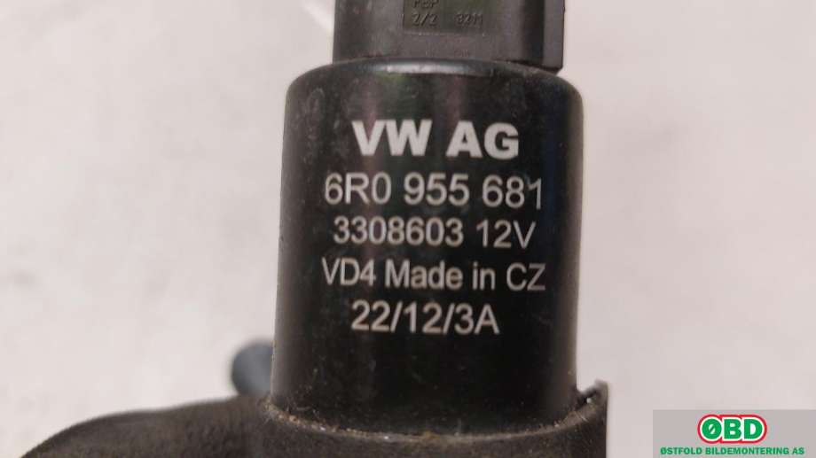 Spylerpumpe til Audi A8 2010-2013 (Type III, Fase 1)  (AUDI|6R0 955 681||6R0955681)