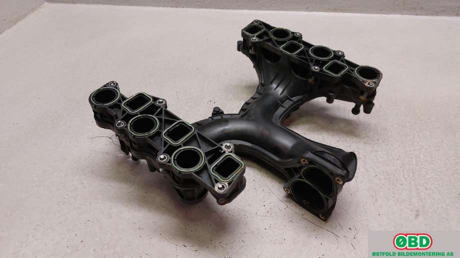 Manifold innsug til Audi A8 2010-2013 (Type III, Fase 1)  (AUDI|059 129 711 CF||059129711CF)