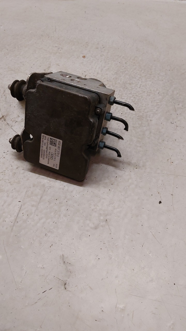 ABS sentral til Audi A6, Allroad 2015-2019 (Type III, Fase 2) (C7) (C7) (AUDI|4G0 614 517 AL|)