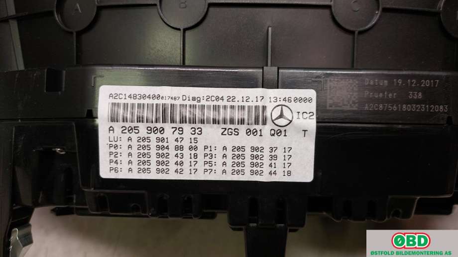 Instrumentpanel til Mercedes GLC 2015-2022 (X253) (X253) (MERCEDES|A 205 900 79 33|A 253 900 11 06|2059007933)