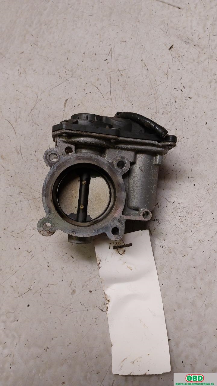 Spjeldhus til Mazda 3 2016-2019 (Type III, Fase 2)  (MAZDA|PE01-13-640B|)