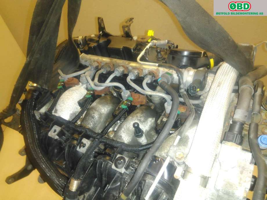 Motor diesel til Mitsubishi Outlander 2010-2012 (Type II, Fase 2)  (MITSUBISHI|MN982335|4HK|)