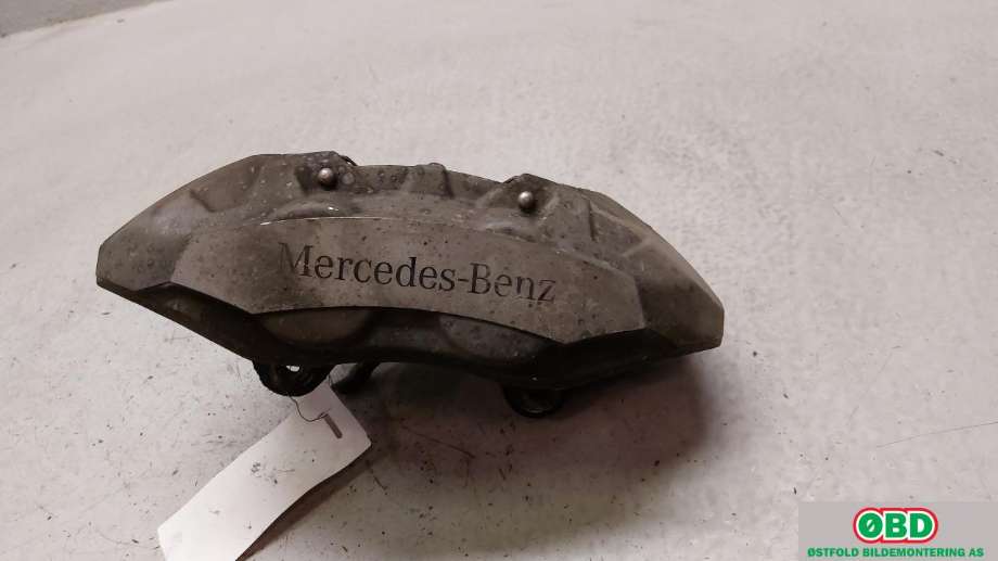 Bremsecaliper venstre foran til Mercedes GLC 2015-2022 (X253) (X253) (MERCEDES|A 000 421 00 00|)